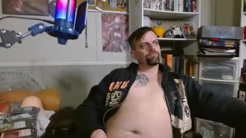 Snapshot of scarecrow2wm chatting on 02.09.26 Kent Clark online show from 02.09.26