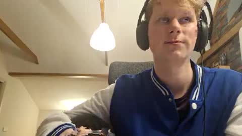 Scarjoris online show from 02.20.25