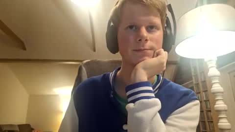 Scarjoris online show from 11.12.25