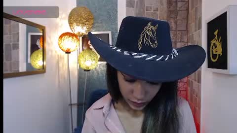 Snapshot of scarleet_miaa chatting on 02.25.26 Scaelet Mia online show from 02.25.26