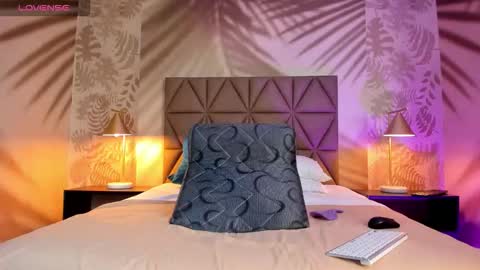 Scarleet online show from 10.23.25