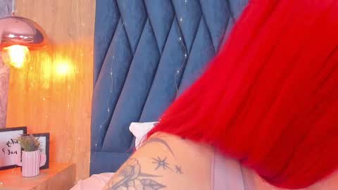 scarleett jones online show from 02.14.25