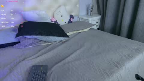 Snapshot of scarleettdoll chatting on 05.27.26 scarleettdoll online show from 05.27.26