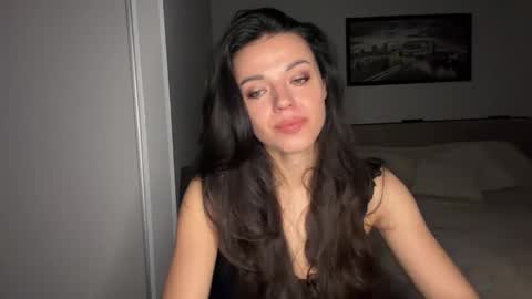 Snapshot of scarlet_daisy_ chatting on 06.05.26 Sophie online show from 06.05.26