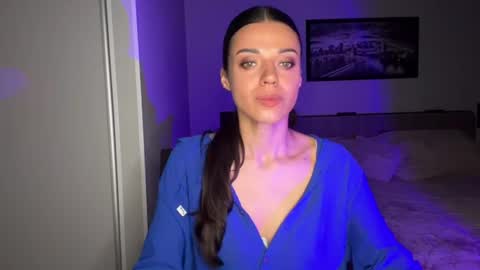 Sophie online show from 07.20.26