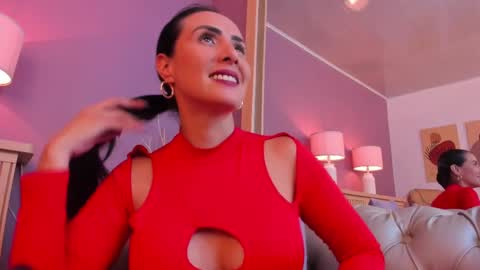 Snapshot of scarlet_edwars chatting on 03.12.25 Scarlet Edwars online show from 03.12.25