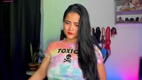 scarlet taylor kennedy online show from 12.20.24