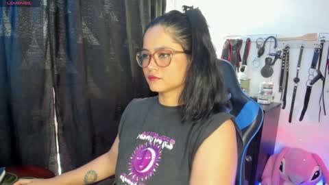 scarlet taylor kennedy online show from 01.24.25