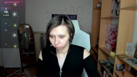 Snapshot of scarlet_sirenn chatting on 02.24.26 Alexandra online show from 02.24.26