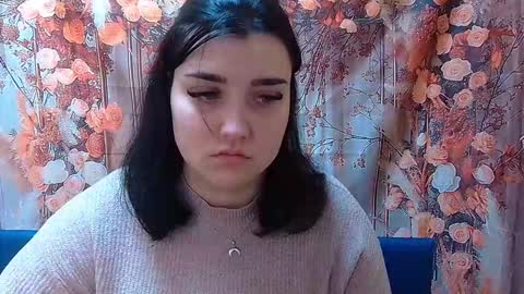 Snapshot of scarletcargo chatting on 11.04.25 ScarletCargo online show from 11.04.25