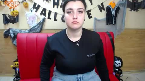 Snapshot of scarletcargo chatting on 11.11.25 ScarletCargo online show from 11.11.25