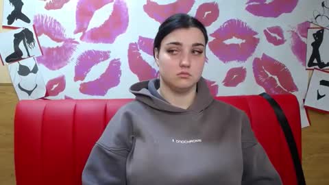 Snapshot of scarletcargo chatting on 11.18.25 ScarletCargo online show from 11.18.25