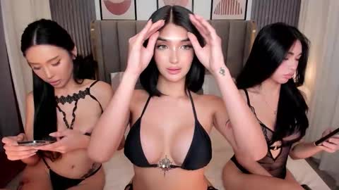 ur sweetest scarlet online show from 09.19.25