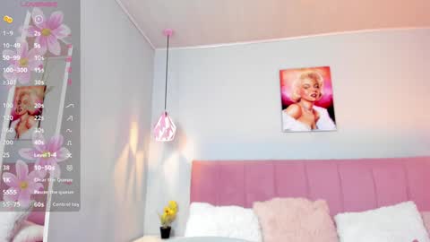 Scarlet  online show from 02.04.25