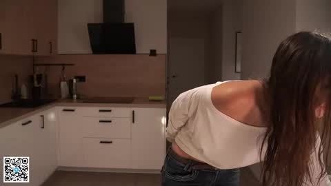 Scarlet online show from 03.02.26