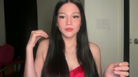 scarlet skyee online show from 06.20.26