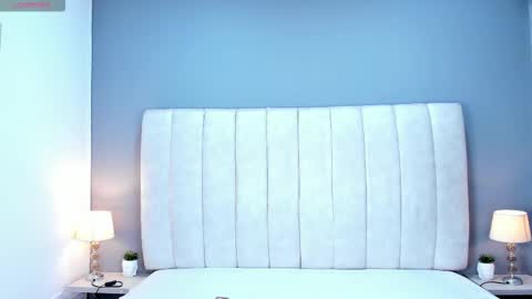 Snapshot of scarletstarr_ chatting on 11.15.25 Scarlet online show from 11.15.25