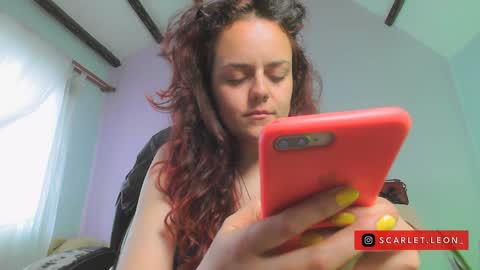 Snapshot of scarlett77_ chatting on 02.05.25 Scarletland welcome online show from 02.05.25