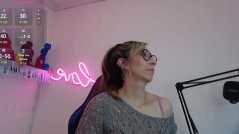 Scarlett online show from 11.18.25