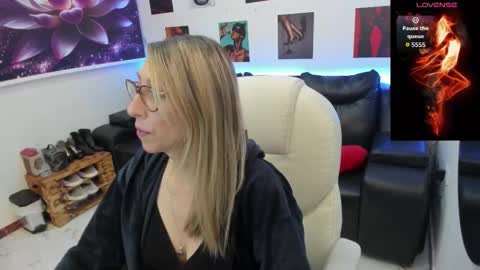 Snapshot of scarlett_079 chatting on 02.07.26 Scarlett online show from 02.07.26