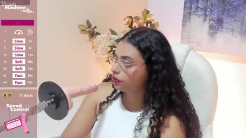Snapshot of scarlett__2 chatting on 04.16.26 Scarlett online show from 04.16.26