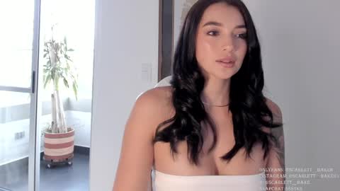 Snapshot of scarlett__baker11 chatting on 02.26.25 juli online show from 02.26.25