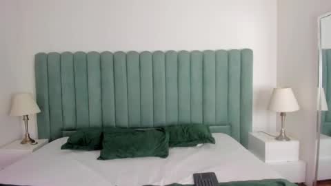 scarlett__noir online show from 04.17.26