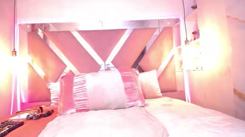 Scarlett online show from 03.04.26