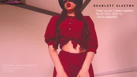 SCARLETT ELECTRA  -  online show from 10.10.25