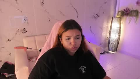 scarlett_enjoy1 online show from 11.18.25