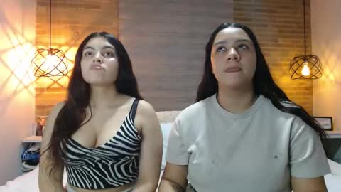 Snapshot of scarlett_evance chatting on 12.05.25 Scarlett and Jazmin online show from 12.05.25