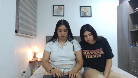 Snapshot of scarlett_evance chatting on 03.21.26 Scarlett and Jazmin online show from 03.21.26