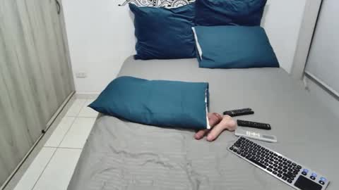 Scarlett Evans online show from 03.03.25