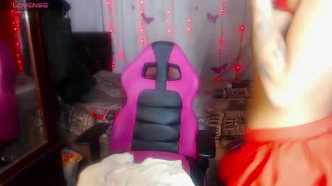 Scarlett online show from 02.14.26