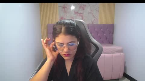 Snapshot of scarlett_jhonson_ch chatting on 04.02.26 scarlett_jhonson_ch online show from 04.02.26