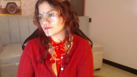Snapshot of scarlett_jhonson_ch chatting on 05.05.26 scarlett_jhonson_ch online show from 05.05.26