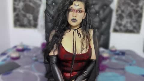 Scarlett online show from 10.31.25