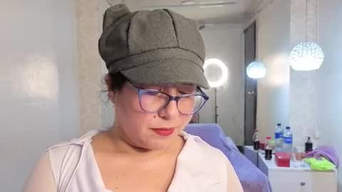 scarlett_widow online show from 12.21.25