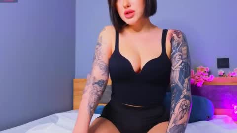Snapshot of scarlettbestgirl chatting on 05.13.26 Scarlett online show from 05.13.26