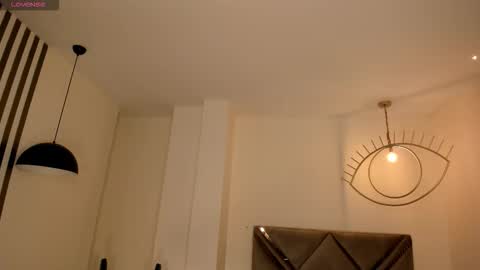 Sacrlett Blaze online show from 02.21.26