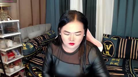 scarlette online show from 01.06.25