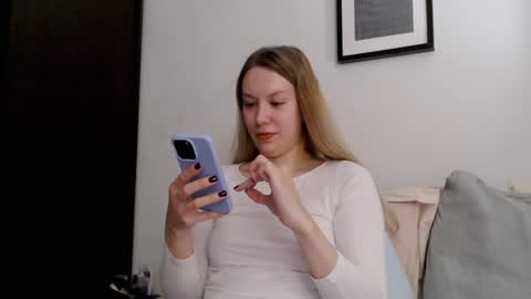 Scarlett online show from 10.23.25