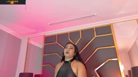 Scarlett Hot online show from 12.19.25