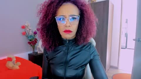 Scarlett online show from 03.11.26