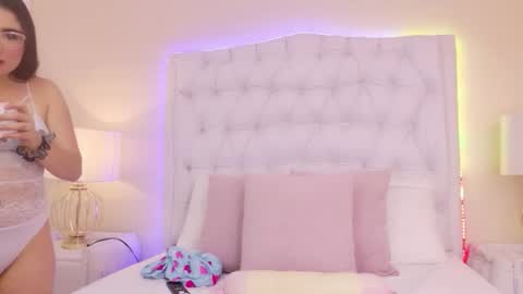 Scarlett Petrova online show from 02.07.26