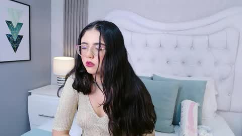 Snapshot of scarlettpetrovaa chatting on 05.29.26 Scarlett Petrova online show from 05.29.26