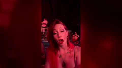 Snapshot of scarlettrebel069 chatting on 05.14.26 Scarlett Rebel online show from 05.14.26
