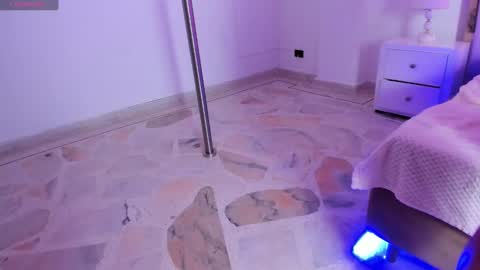 Snapshot of scarlettross_ chatting on 02.19.25 Scarlett Ross online show from 02.19.25