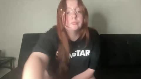 Snapshot of scarletttsinner chatting on 10.24.25 scarletttsinner online show from 10.24.25