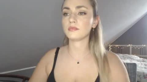 ScarlettxBlonde online show from 06.10.26